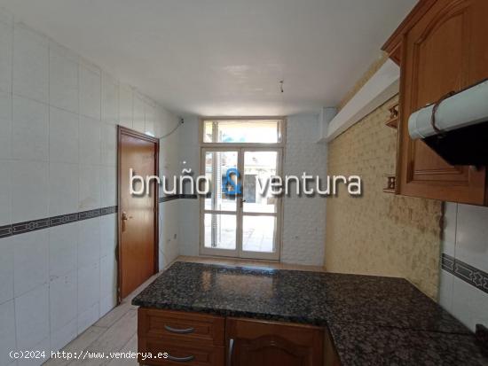 EN VENTA CASA INDEPENDIENTE EN CASTELLET I LA GORNAL - BARCELONA