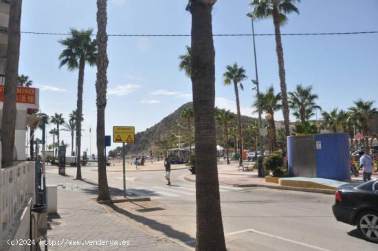 Chalet para reformar ó para construir en primera LINEA DE LA PLAYA de Finestrat. - ALICANTE