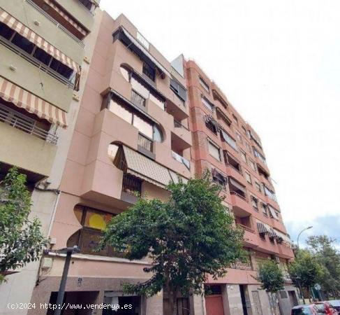  LOCAL EN VENTA EN CALLE ARQUITECTO GUARDIOLA , N. 13 ALICANTE. - ALICANTE 