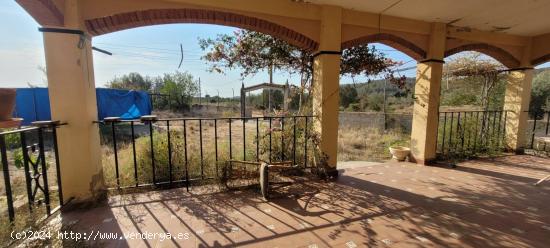 Chalet en venta Vilamarxant - VALENCIA