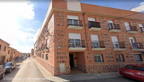 PISO DE 129 M2 EN VENTA EN ALAMEDA DE LA SAGRA - TOLEDO