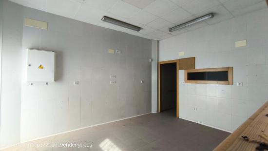 LOCAL COMERCIAL EN VENTA EN CALASPARRA (MURCIA) - MURCIA