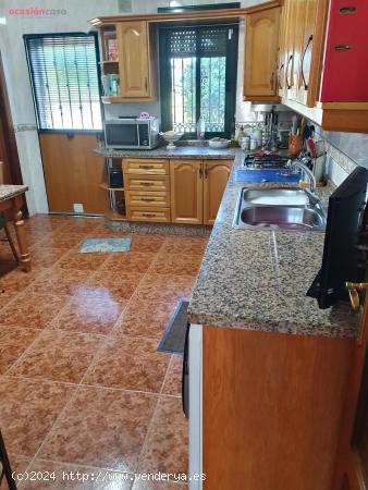 CHALET EN VENTA  A  4 MINUTOS DE  HOSPITAL QUIRÓN ! - CORDOBA