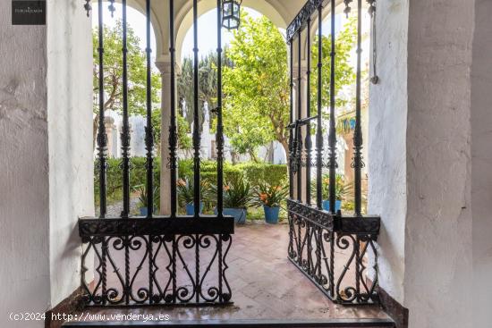 CASA PALACIO DE LOS MARQUESES DE ESCALONIA EN ANTEQUERA - MALAGA