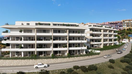 Apartamento 3ª planta de 5 dormitorios y 3 baños. Los Pacos, Fuengirola - MALAGA