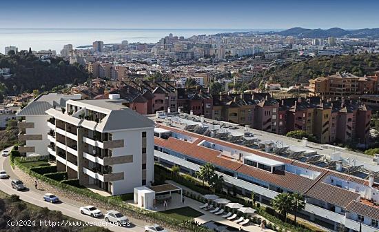 Apartamento 2ª planta de 2 dormitorios y 2 baños. Los Pacos, Fuengirola - MALAGA