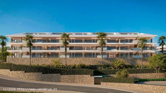 Apartamento de 3 dormitorios y 2 baños con vistas al mar. El Higuerón, Fuengirola - MALAGA