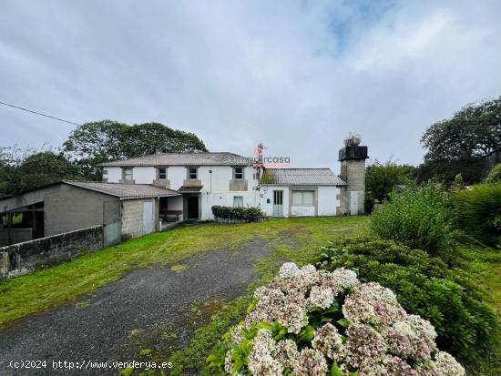  Casa en Aranga con 2.917 mts de Finca - A CORUÑA 