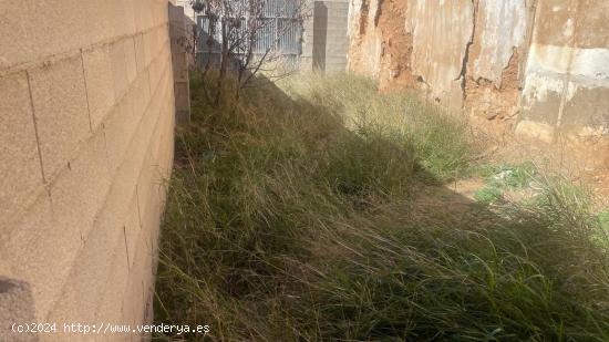 Terreno urbano en venta en Casas Ibáñez - ALBACETE