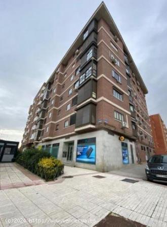 Oficinas en alquiler y venta en Calle Extremadura, 28944, Fuenlabrada (Madrid) - MADRID