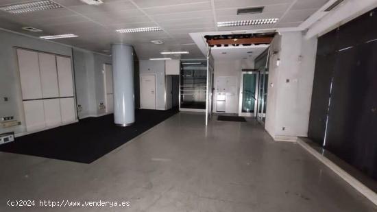 Oficinas en alquiler y venta en Calle Extremadura, 28944, Fuenlabrada (Madrid) - MADRID