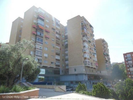 Locales en venta en Calle Los Alpes, Bajo, 28922, Alcorcon (Madrid) - MADRID