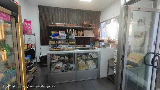 SE ALQUILA CON TRASPASO PANADERIA-CAFETERIA - ALICANTE