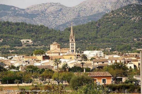  TRASPASO RESTAURANTE EN PLENO FUNCIONAMIENTO EN EL CENTRO DE BINISSALEM - BALEARES 