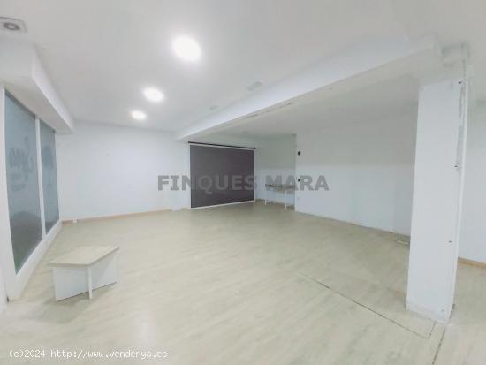 BONITO LOCAL COMERCIAL EN ZONA VINYETS...!!!!! - BARCELONA