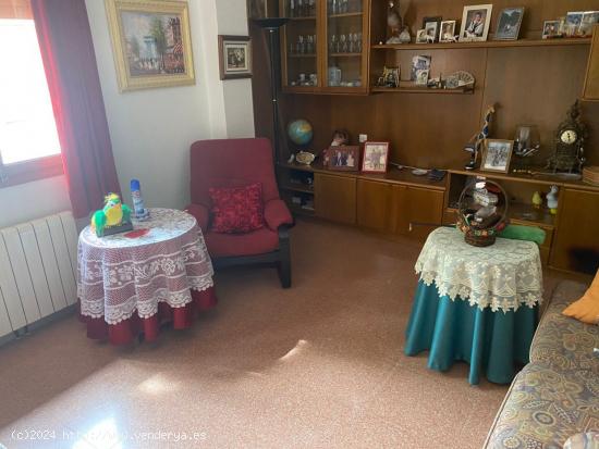 Casa de grandes dimensiones para entrar a vivir - MURCIA