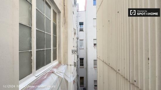 Alquiler de habitaciones en apartamento de 9 habitaciones en Fort Pienc - BARCELONA