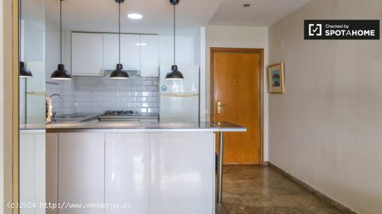 Apartamento de 2 dormitorios en alquiler en Valencia - VALENCIA