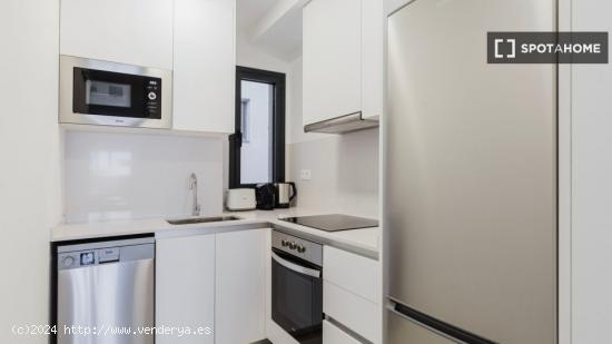 Piso en alquiler de 2 habitaciones en Pozuelo De Alarcón - BARCELONA