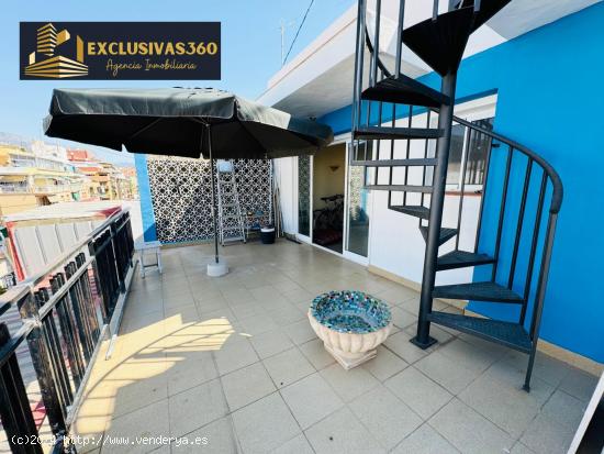 Ático en Benidorm Centro con dos terrazas solárium, 3 hab y 2 baños. Exclusivas360 Benidorm - ALI