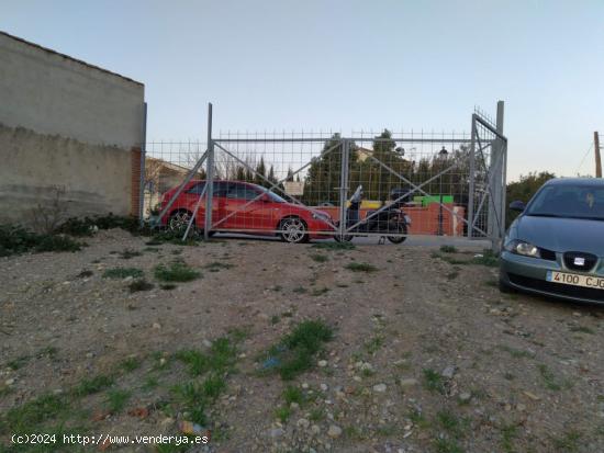 VENTA DE FINCA EN LAS GABIAS - GRANADA