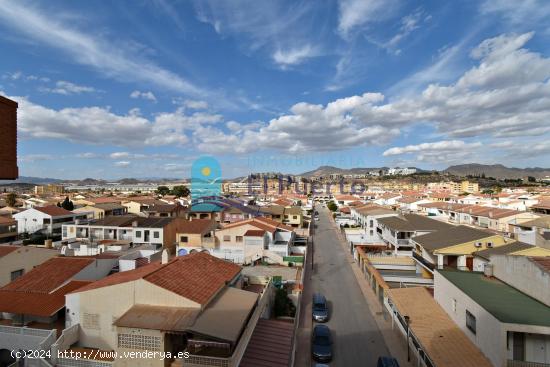 APARTAMENTO CON GRAN TERRAZA A UNOS METROS DE LA PLAYA - REF 1664 - MURCIA