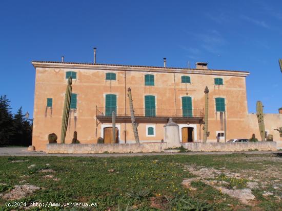 ANTIGUO HOSPITAL DE LOS TEMPLARIOS DEL SIGLO XII EN CALAS DE MALLORCA - BALEARES