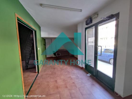 SE ALQUILA LOCAL COMERCIAL EN CÁCERES ZONA CENTRO - CACERES