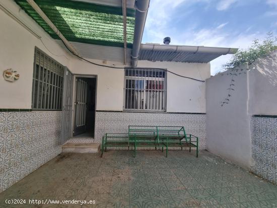  SE VENDE ADOSADO PLANTA BAJA EN CHINORLET (MONOVAR) ALICANTE - ALICANTE 