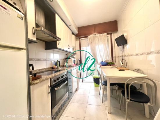  SE VENDE APARTAMENTO CON PLAZA DE GARAJE EN A VALENZA. REF 1197 - ORENSE 