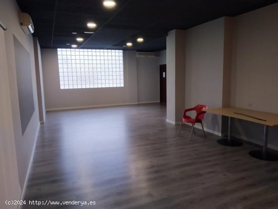 Local comercial en venta  en Vilafranca del Penedès - Barcelona