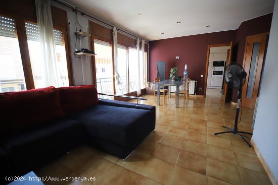 Unifamiliar adosada en venta  en Manlleu - Barcelona