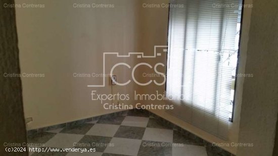 Local 90m2 - Sevilla