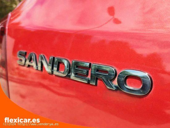 Dacia Sandero Ambiance 1.0 54kW (73CV) - Vilanova i la Geltrú