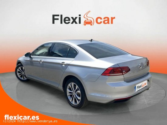 Volkswagen Passat Executive 2.0 TDI 110kW (150CV) DSG - Segovia