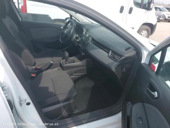 RENAULT Clio en venta en Pamplona/IruÃ±a (Navarra) - Pamplona/IruÃ±a