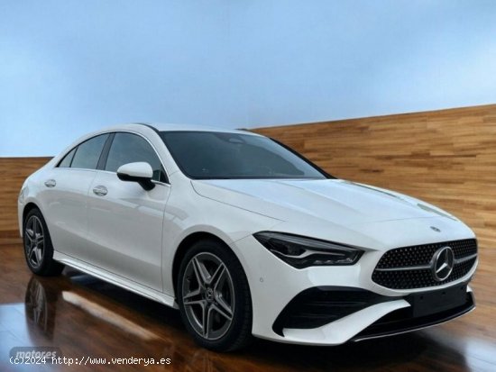 Mercedes Clase CLA CLA 200 D DCT de 2023 por 45.706 EUR. en Madrid