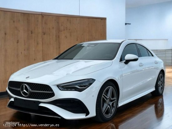 Mercedes Clase CLA CLA 200 D DCT de 2023 por 45.706 EUR. en Madrid