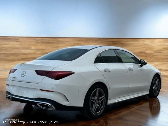 Mercedes Clase CLA CLA 200 D DCT de 2023 por 45.706 EUR. en Madrid