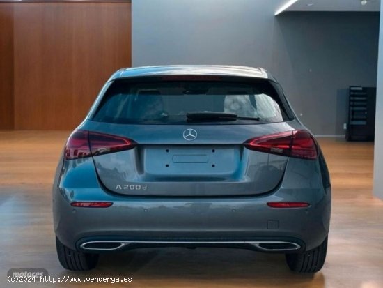 Mercedes Clase A A 200 d de 2023 por 38.215 EUR. en Madrid