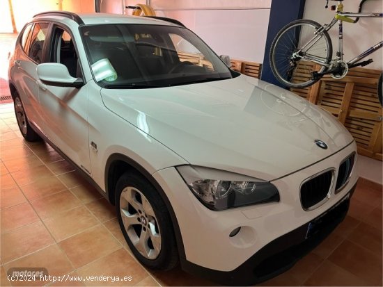 BMW X1 E84 sDrive18dA 143 5p de 2011 con 101.000 Km por 12.000 EUR. en Murcia