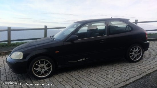 Honda Civic 1.4 iS de 1999 con 224.844 Km por 1.700 EUR. en A Coruna