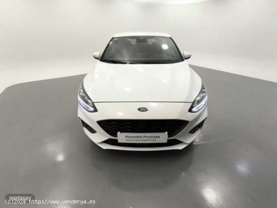 Ford Focus 1.0 Ecoboost ST Line 125 de 2020 con 27.400 Km por 17.900 EUR. en Barcelona