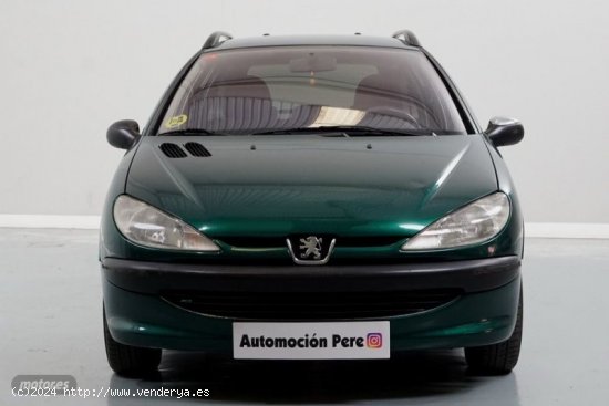 Peugeot 206 SW 1.4i X-Line, En Automocion Pere de 2003 con 135.000 Km por 3.990 EUR. en Tarragona