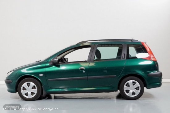 Peugeot 206 SW 1.4i X-Line, En Automocion Pere de 2003 con 135.000 Km por 3.990 EUR. en Tarragona