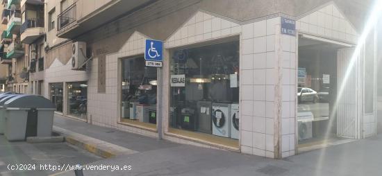 VENTA LOCAL COMERCIAL EN REINA VICTORIA - ALICANTE