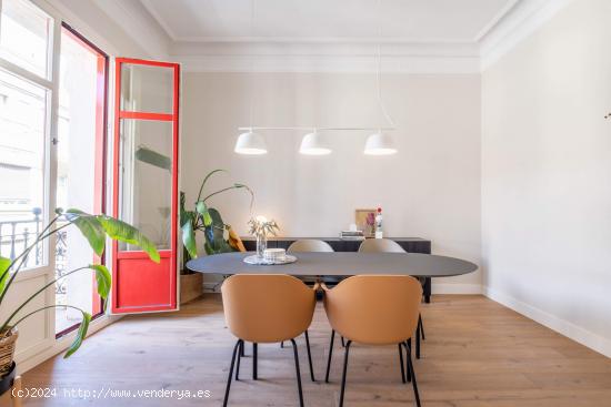 Exclusiva vivienda de diseño en el corazón del centro histórico de Zaragoza - ZARAGOZA