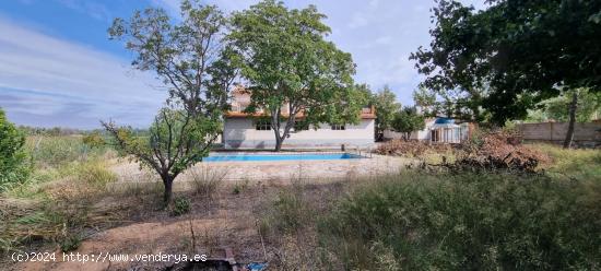 Chalet en Bº de Berbedel de Lucena de Jalón. - ZARAGOZA