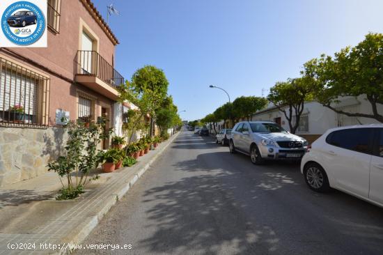  *¡Oportunidad única en la Barriada de Estella del Marqués en Jerez de la Frontera!* - CADIZ 