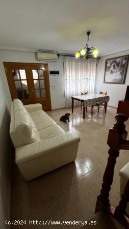 TRIPLEX EN VENTA EN SANTOMERA - MURCIA